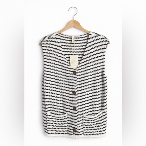 Evaless Sweaters - Evaless Black White Striped Sweater Vest Womens Medium Button Front Coastal Chic